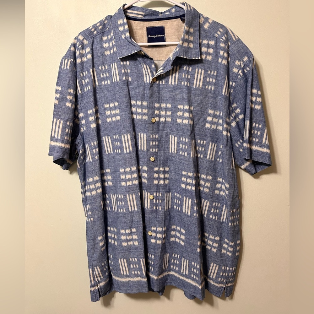 Tommy Bahama XXL men’s button down silk cotton blend blue shirt Hawaiian